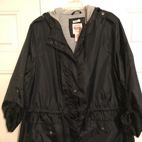 trendy snowboard jackets